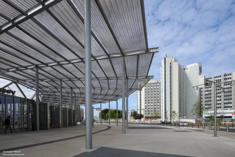 Station métro Gustave Roussy — reflets et volumes — photographe Jacques Hamard Paris