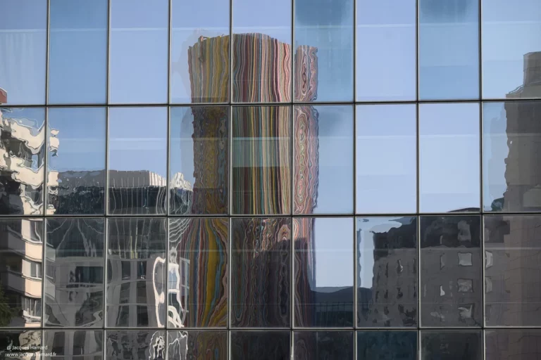 La Défense — interaction ciel et verre — Jacques Hamard photographe architecture Paris